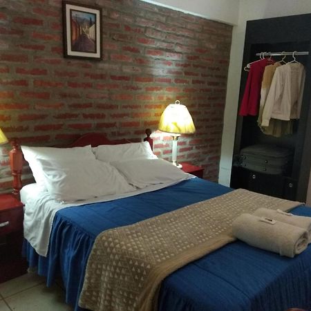 Apartament La Francisca San Salvador de Jujuy Zewnętrze zdjęcie